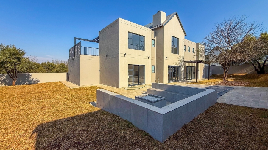 5 Bedroom Property for Sale in Leloko Lifestyle Estate North West